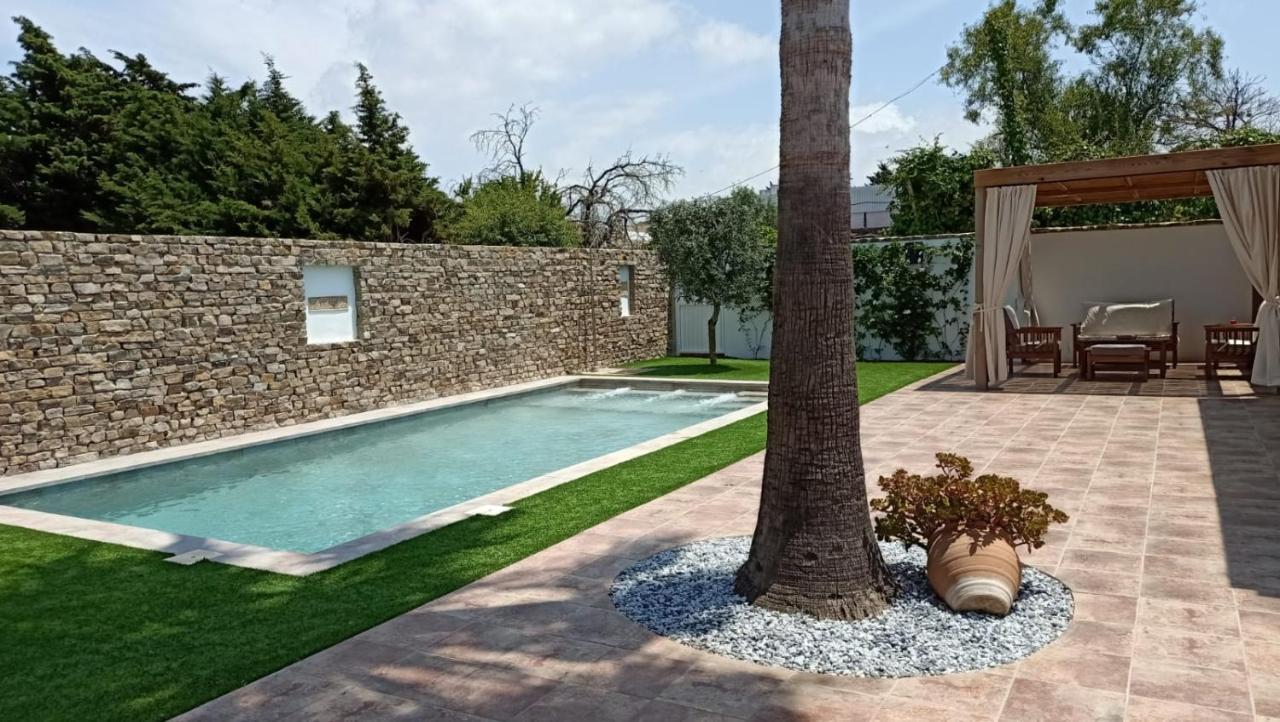 Casa La Palmera - Solo Familias Y Parejas โกนิล เด ลาฟรอนเตรา ภายนอก รูปภาพ